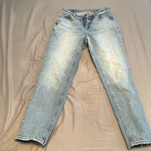 American Eagle Mom Jean!